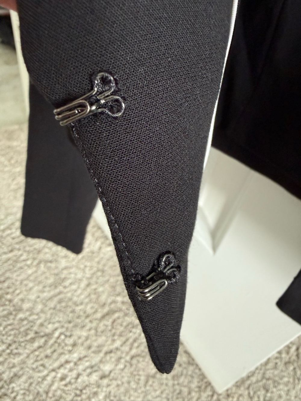 White House Black Market Black Cropped Blazer - Picture 4 of 6